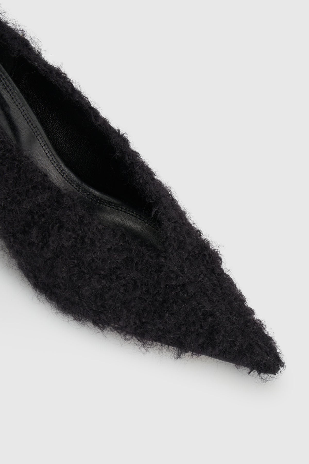 Rhys Mohair Pump