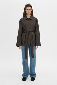 Front view CAMILLA AND MARC Aidra Short Trench Coat in hickory with twin-needle stitch detail.