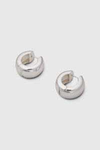 Ali Hoops