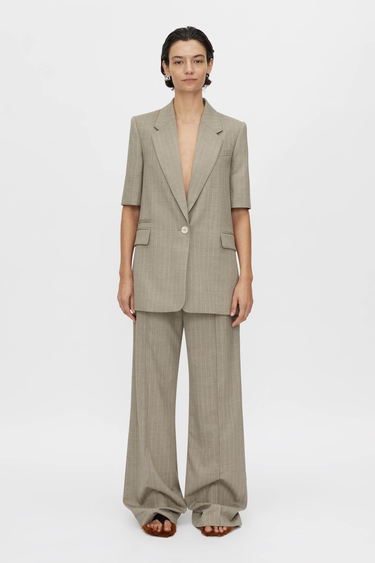 Arnelle Short Sleeve Blazer