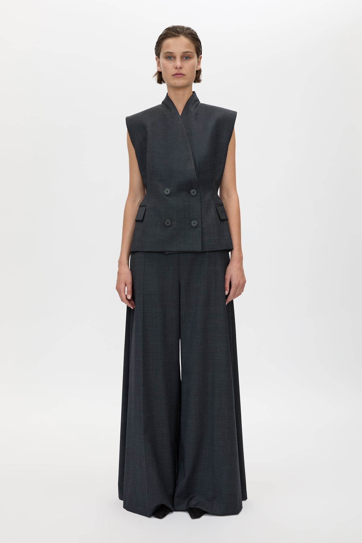 Ascent Wide Leg Side Pleat Pant