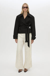 Asena Short Trench