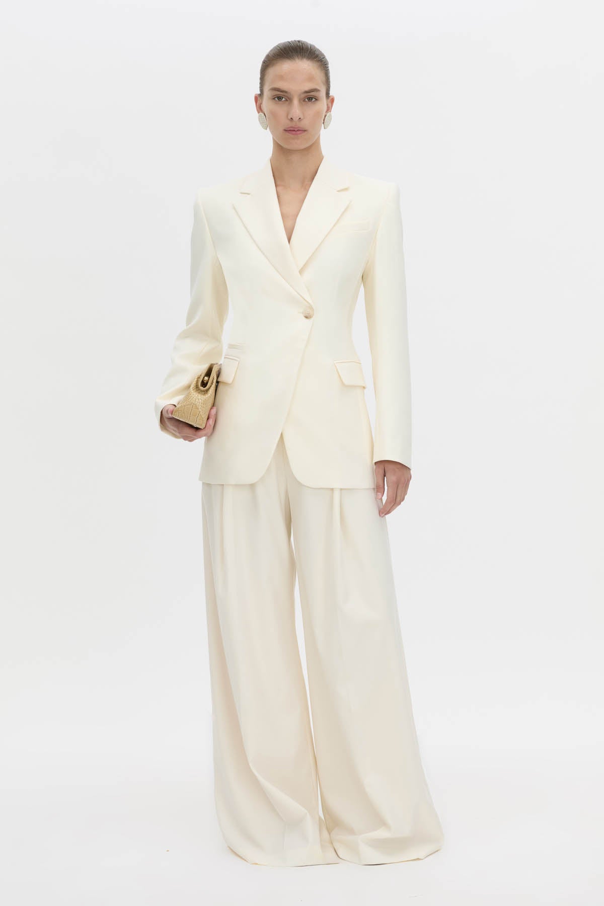 Front-styled view CAMILLA AND MARC Chase Fitted Blazer in cream with single‑breasted closure.