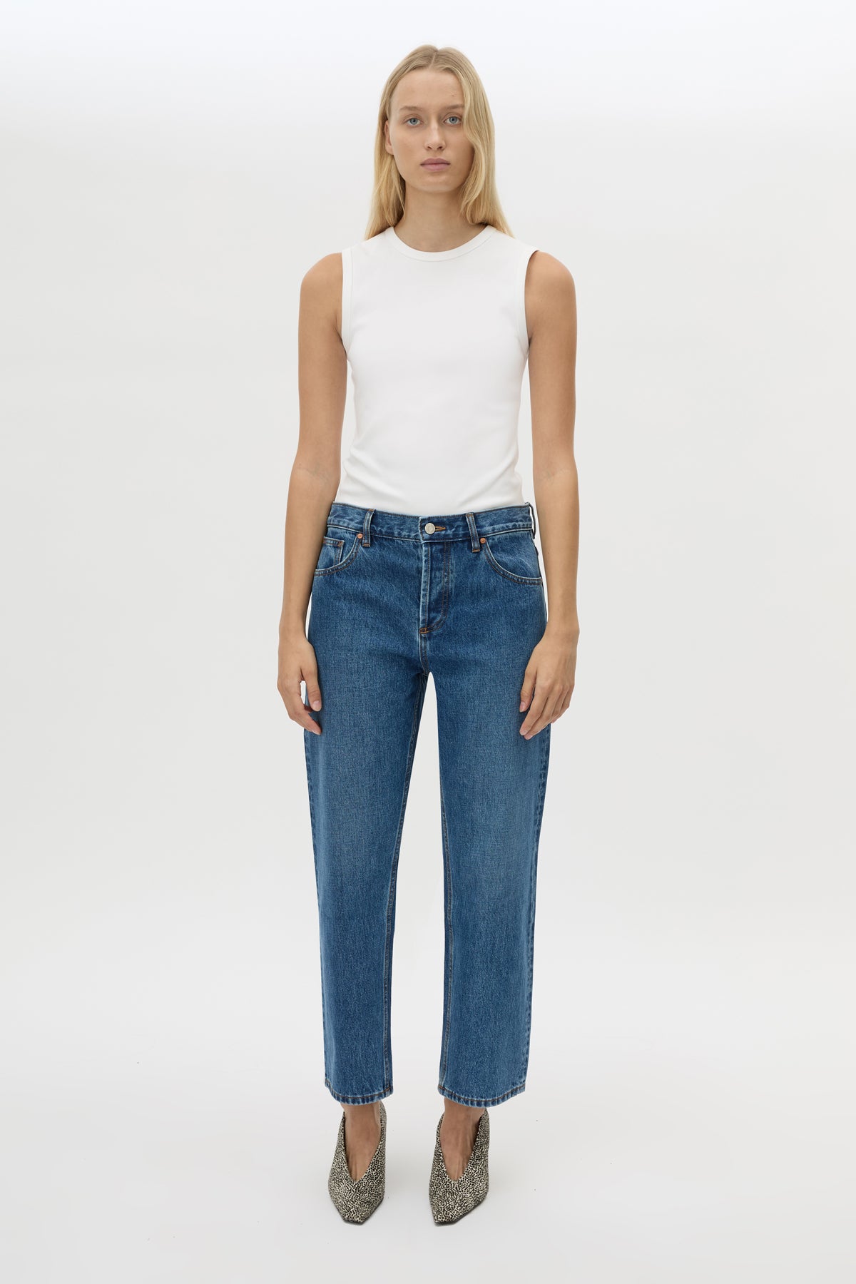 Front view CAMILLA AND MARC Daria Denim Jean in Dark Classic Blue with a straight‑leg fit and classic pocket detailing.