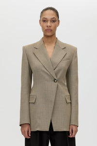Cropped view CAMILLA AND MARC Halden Fitted Contour Blazer in Taupe with overlapped closure, crafted in Turkish twill.