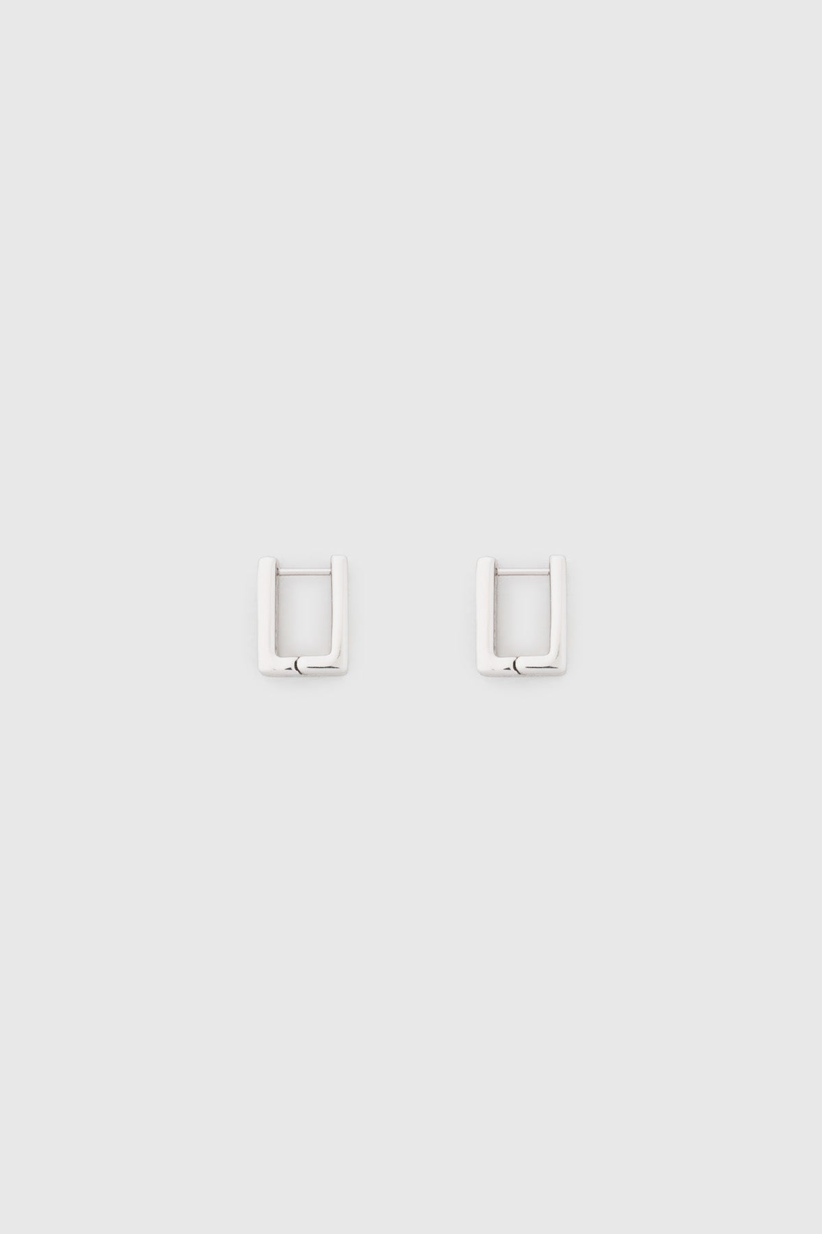 Leighton Pave Huggies