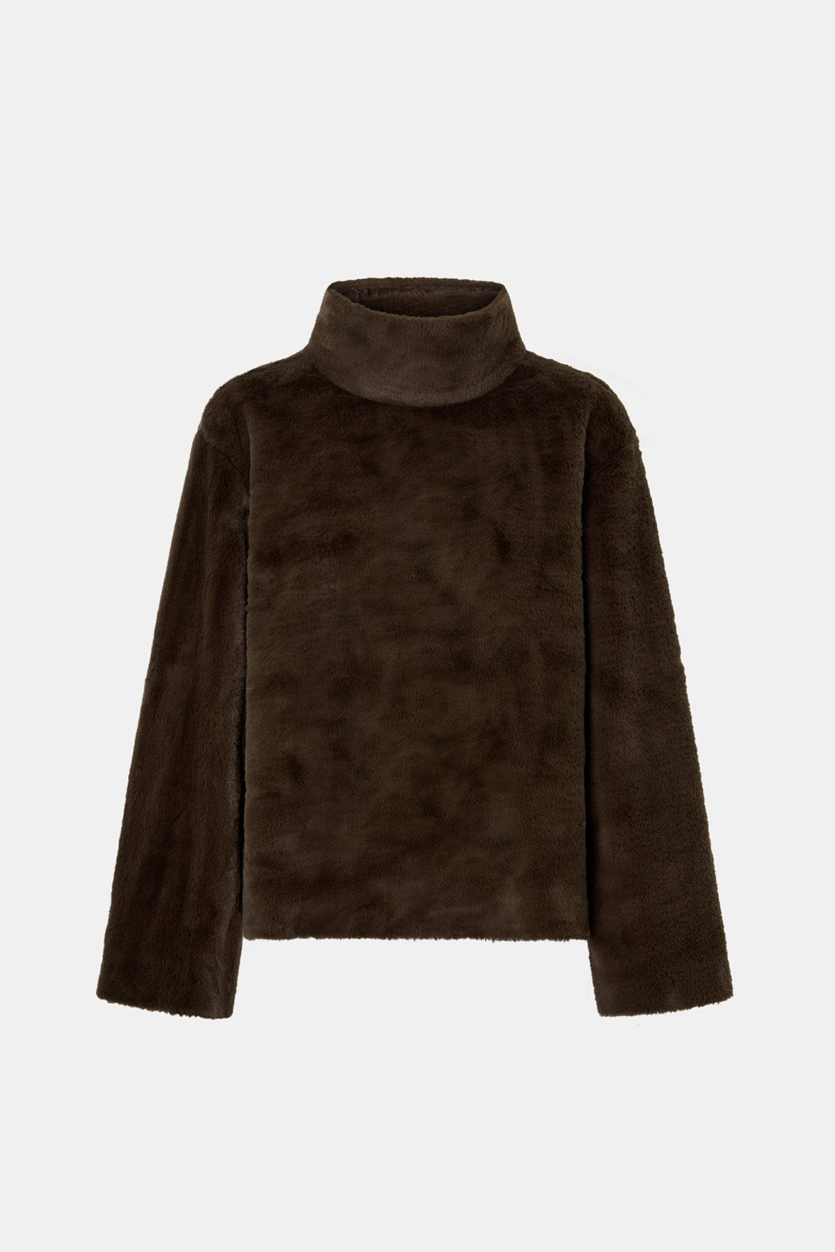 Styled view CAMILLA AND MARC high-neck Nala Furry Pullover Top in truffle with double-faced faux‑fur