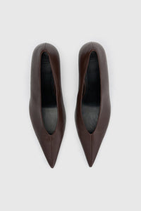 Top view CAMILLA AND MARC Rhys Leather Pump in Espresso made from Spanish Nappa with pointed toe silhouette.  
