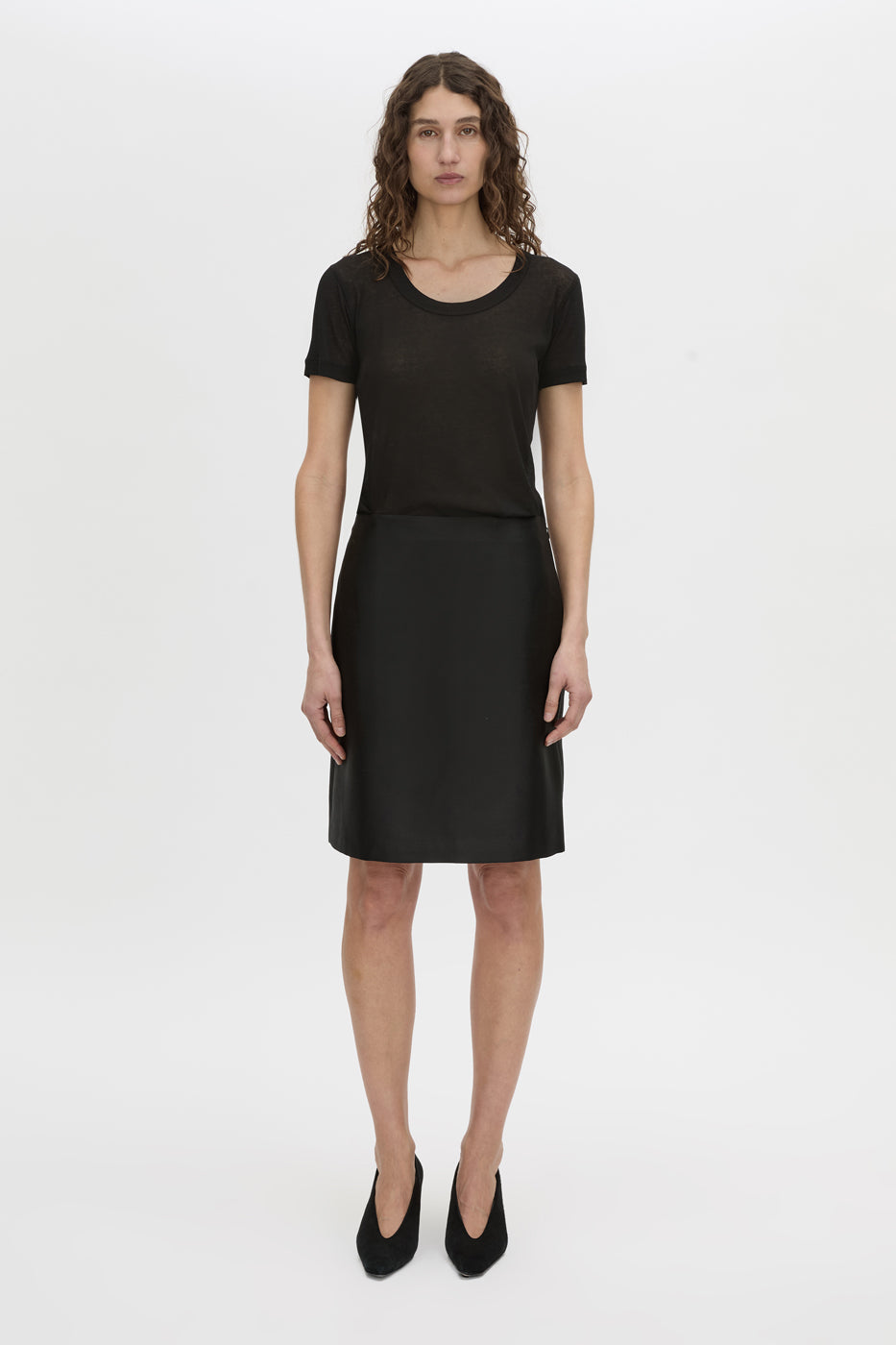 Siona Light Weight Fitted Tee