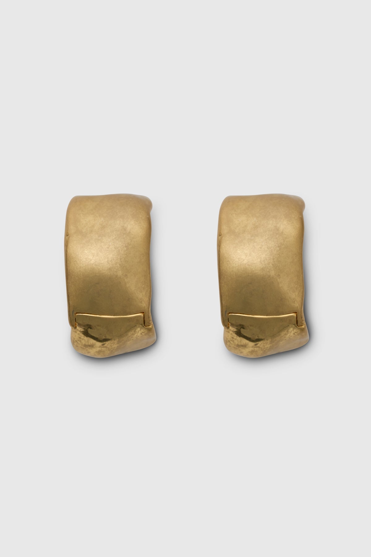 Soliel Hoops