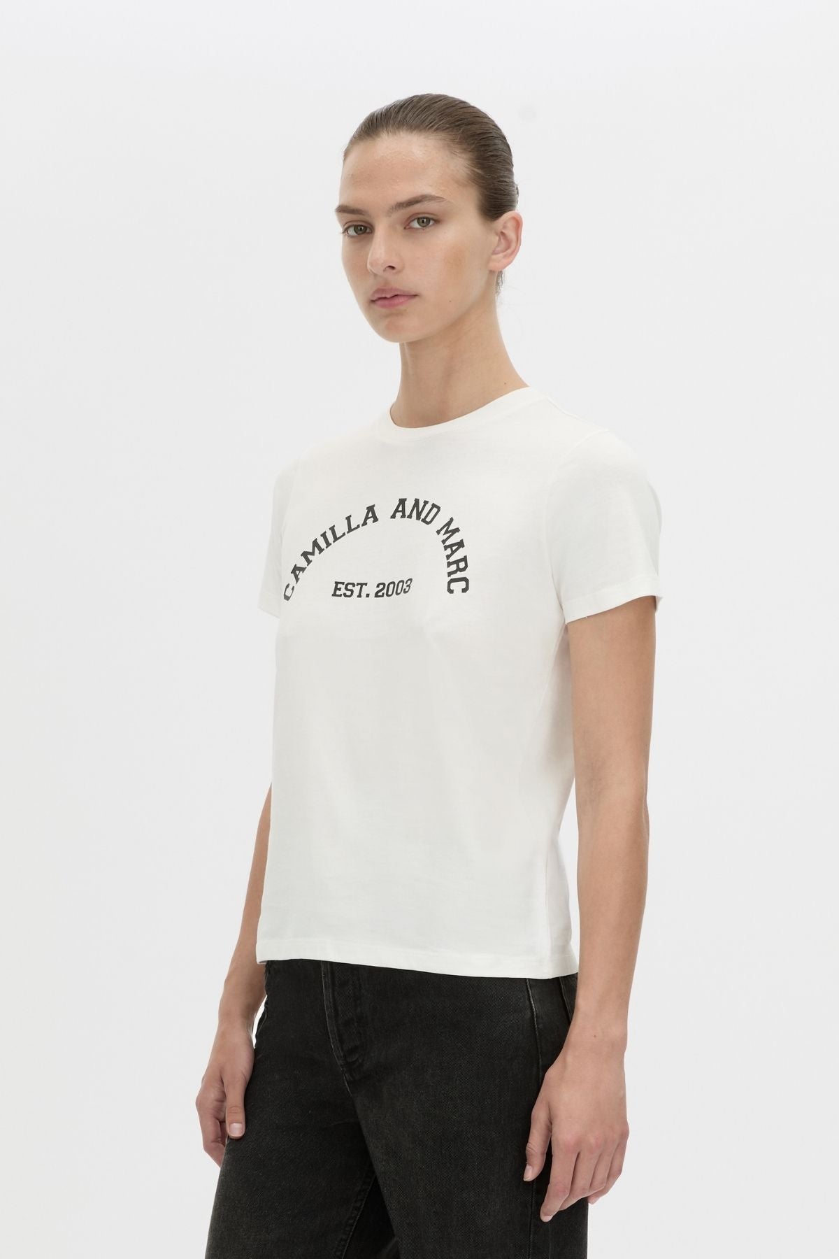 Sparrow Graphic Neat Fit Tee