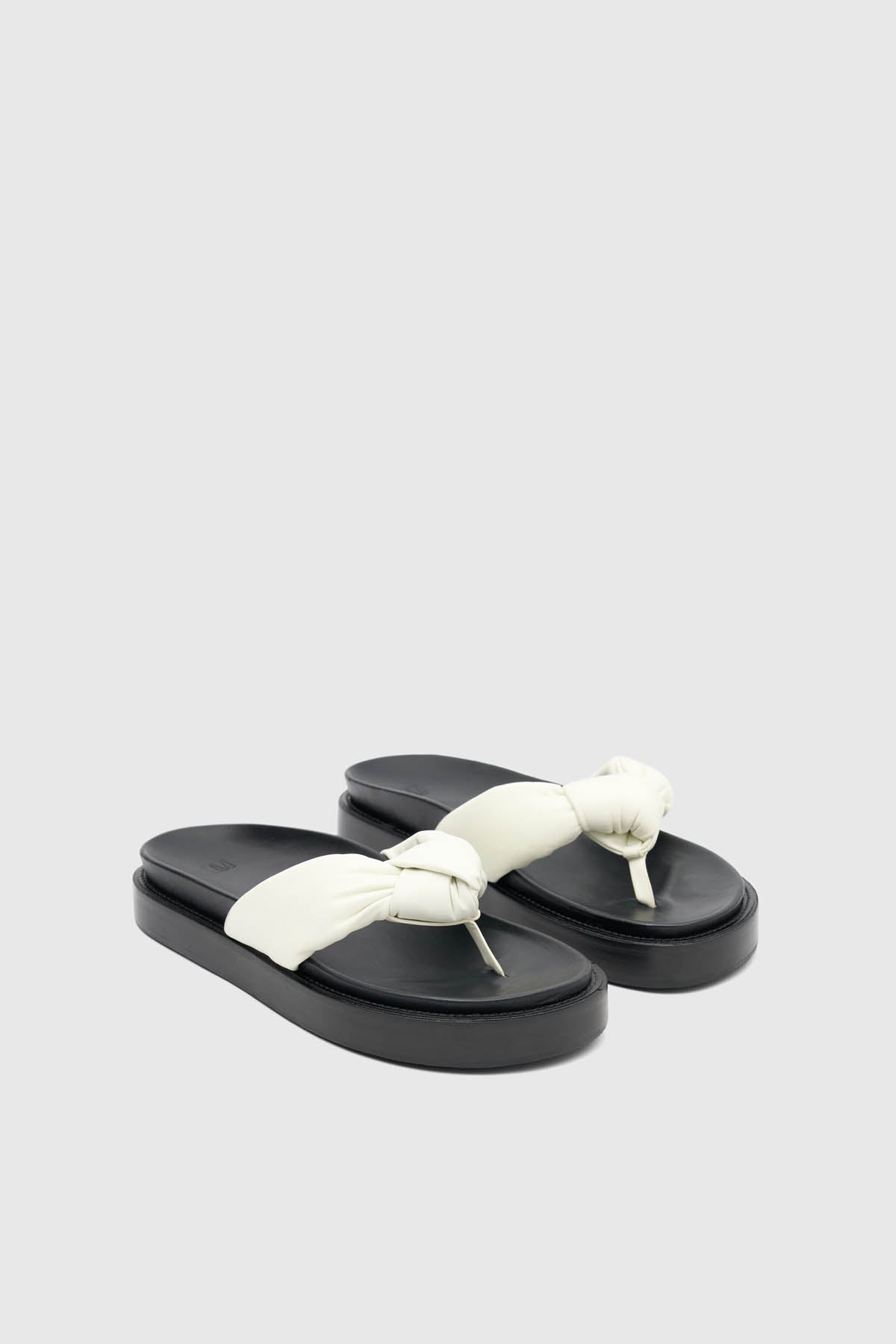 Tina Sandal